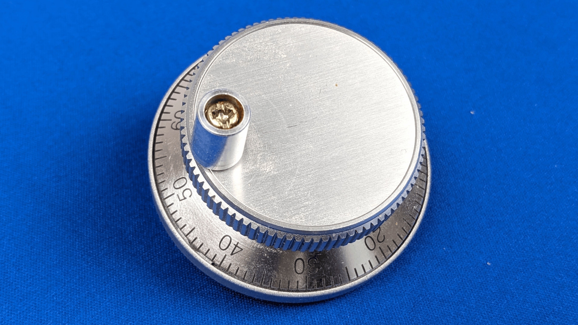 A picture of an incremental encoder Encoder